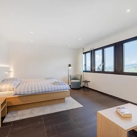 Girandola With Private, Heated Pool Lugano