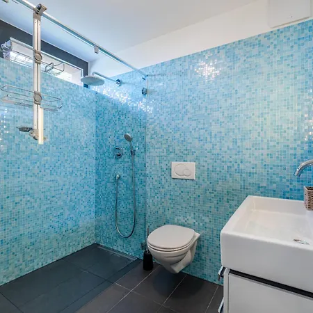 Girandola With Private, Heated Pool * Lugano