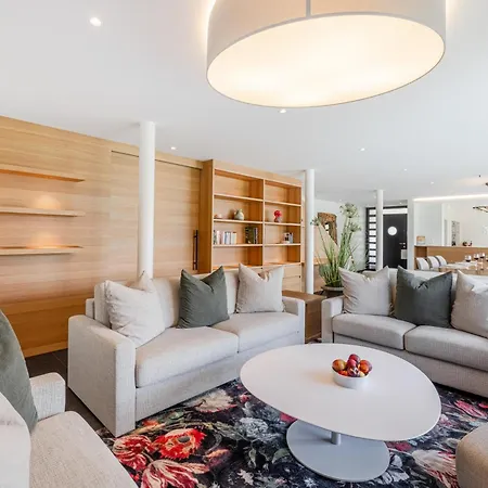 Villa Girandola With Private, Heated Pool Lugano