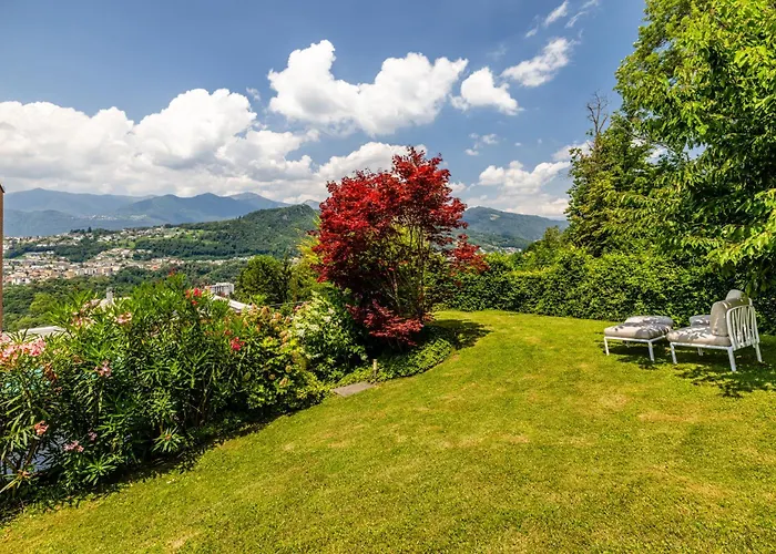 Girandola With Private, Heated Pool