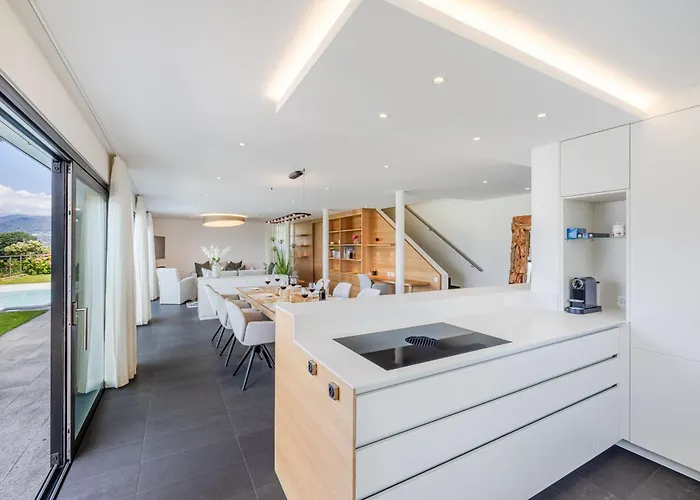 וילה Girandola With Private, Heated Pool *